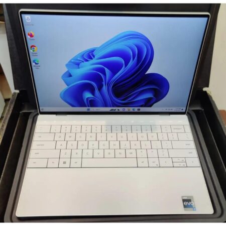 Dell XPS 13 9320 Plus 13.4? i7 12th Gen 4.4Ghz 16GB RAM + 512GB SSD