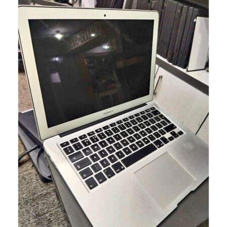 MacBook Air 13.3-inch (2014)  Core i5  8GB  SSD 256GB