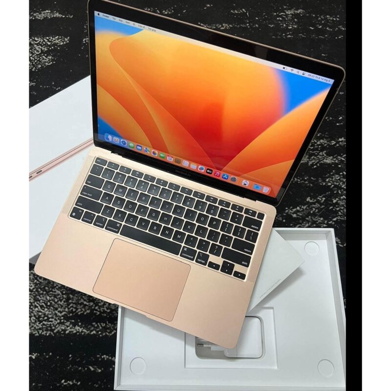 MacBook Air Retina 13.3-inch (2020)  Core i3  8GB  SSD 256GB