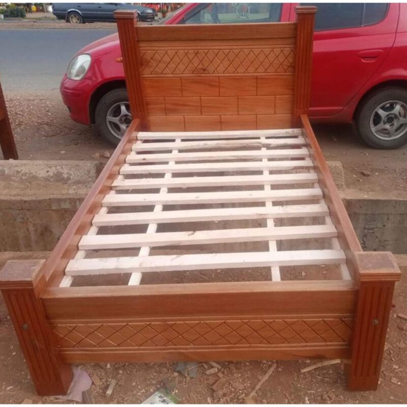 Wooden 4×6 Bed  Code: LPPF043