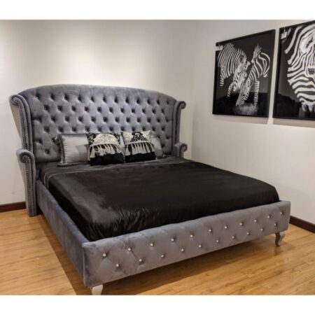 King Size 6×6 Bed + 10? Mattress  Code: LPPF020